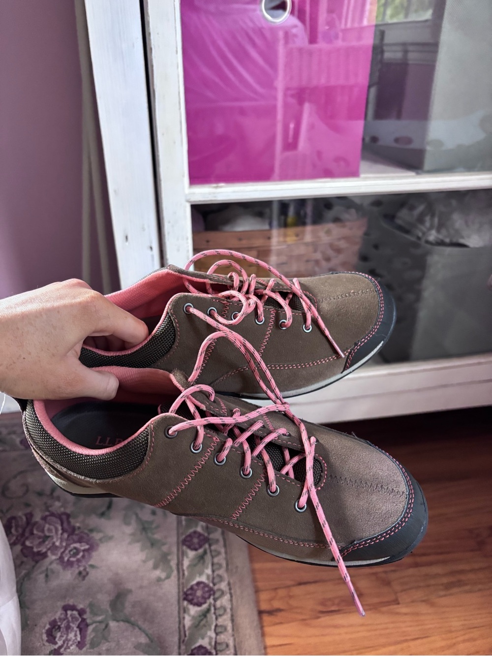 L.L. Bean Women’s Sneakers in Brown and Pink Size 8.5 Medium